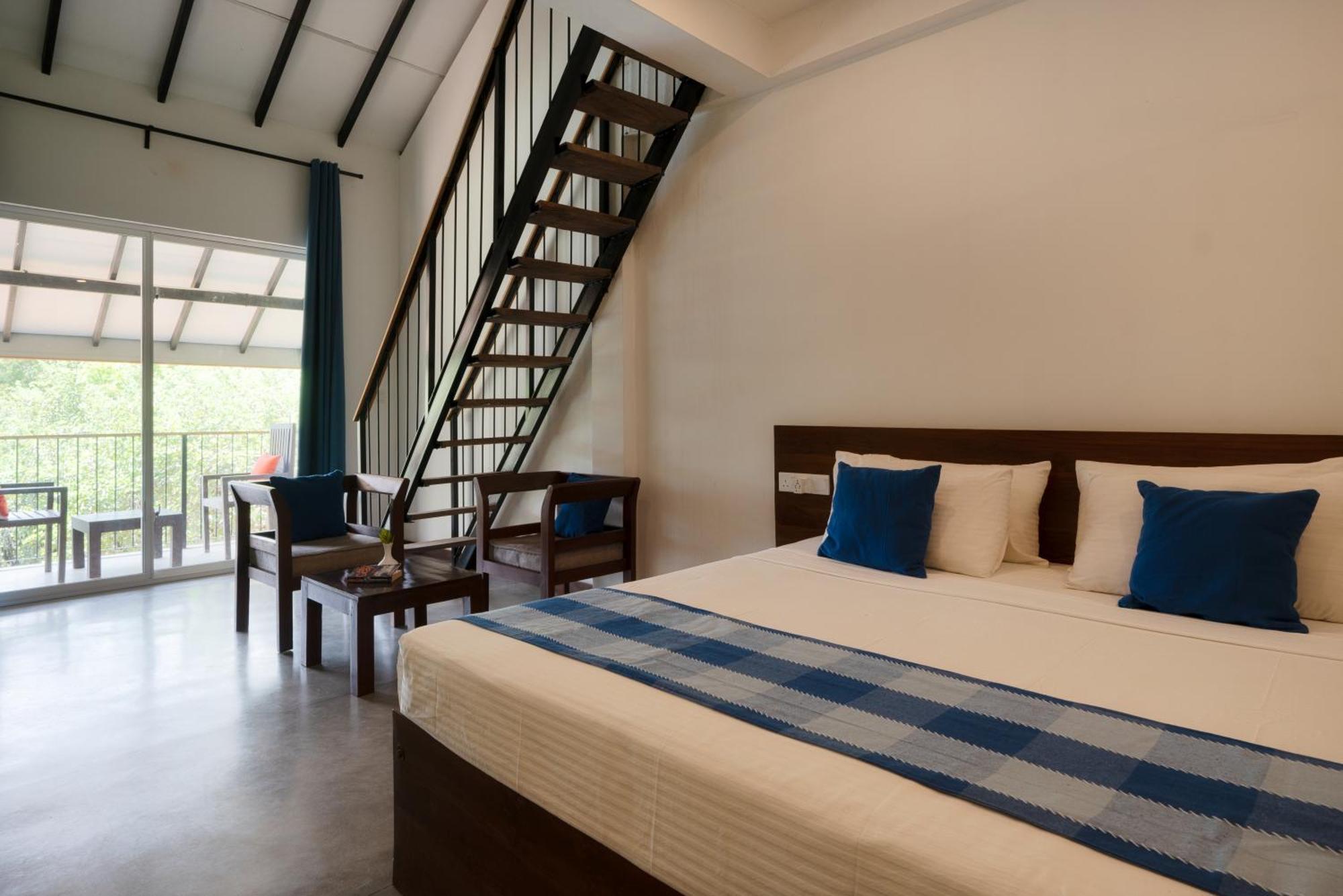 Lario Resort Sigiriya Exteriör bild