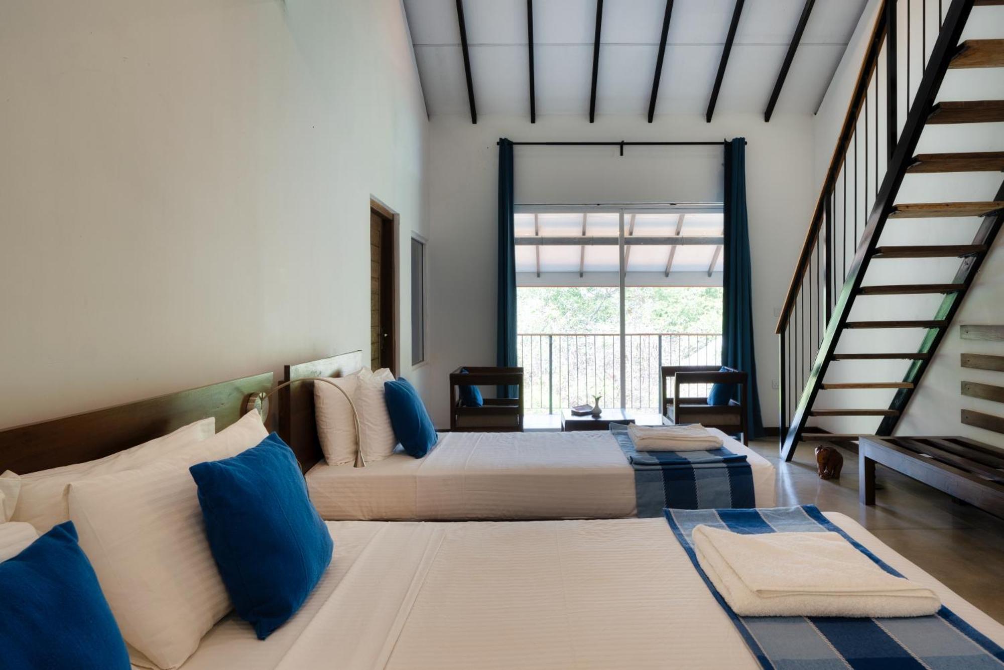 Lario Resort Sigiriya Exteriör bild